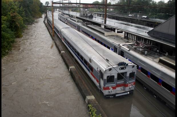 AP - Irene dej&#243; numerosas inundaciones en las &#225;reas de menor altura de la ciudad.