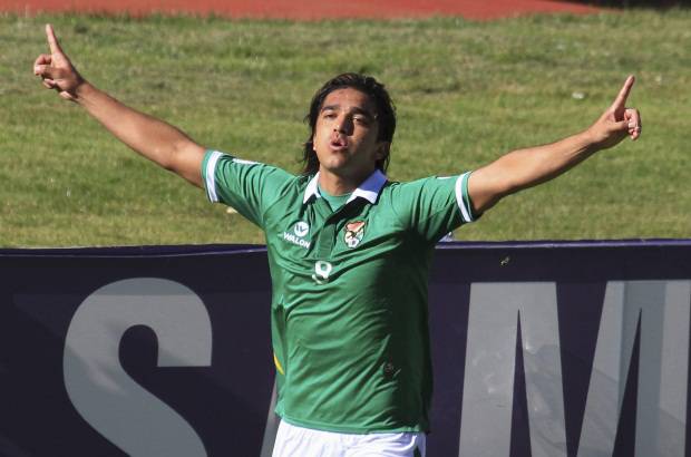 REUTERS - El delantero boliviano Marcelo Martins puso en ventaja a su selecci&#243;n con un cabezazo a los 25 minutos y puso a so&#241;ar a su pa&#237;s.