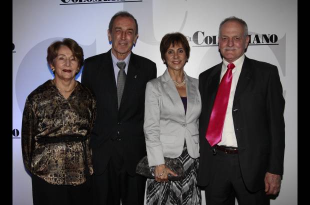 Edwin Bustamante Restrepo - Estella Villa, Gustavo Gutiérrez, Margarita Mora y Francisco Saldarriaga A.