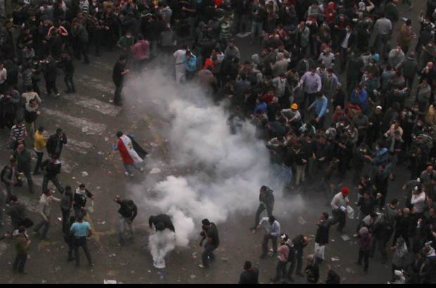 Reuters - La Junta Militar, liderada por el mariscal Husein Tantaui y que dirige el pa&#237;s desde la ca&#237;da del presidente Hosni Mubarak en febrero pasado, ha garantizado el traspaso de poder a los civiles sin precisar una fecha como le exigen los manifestantes desde hace meses.