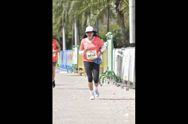 Esteban Jaramillo y Sebasti&#225;n Salazar - M&#225;s de 10 mil competidores se dieron cita en esta hist&#243;rica cita deportiva que se corr&#237;a en las modalidades de 5, 10, 21 y 42 kil&#243;metros.