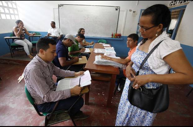 Manuel Saldarriaga - (Caucasia) Con normalidad se desarrollaron las votaciones en los municipios de Caucasia y C&#225;ceres, al igual que en corregimientos como Jard&#237;n.