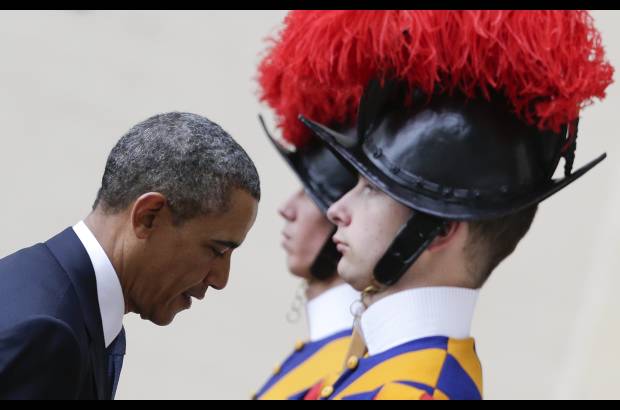 Reuters - El Papa con el que Obama conversó es distinto al último que lo recibió. En 2009 visitó a Benedicto XVI en una reunión que fue cordial pero que no generó expectativas debido a las diferencias entre la iglesia y Obama en el tema del aborto.