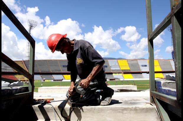 Manuel Saldarriaga - Las obras en el estadio Atanasio Girardot de Medell&#237;n para albergar algunos compromisos del Mundial Sub20 avanzan a paso acelerado, no solo por la cita mundialista sino porque Nacional aspira poder contar con el escenario para el juego ante el Cali por los cuartos de final de la Liga Postob&#243;n I.