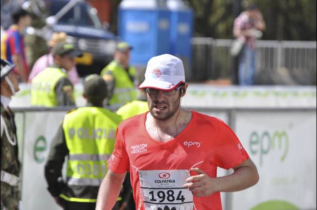 Esteban Jaramillo y Sebasti&#225;n Salazar - M&#225;s de 10 mil competidores se dieron cita en esta hist&#243;rica cita deportiva que se corr&#237;a en las modalidades de 5, 10, 21 y 42 kil&#243;metros.