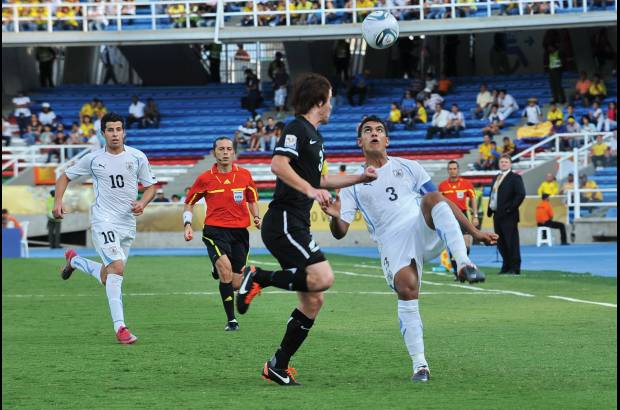 Colprensa - Al final un 1-1 que deja a los dos equipos vivos, con opciones de clasificar, pero que deber&#225;n decidir su suerte en la &#250;ltima fecha del Grupo B.