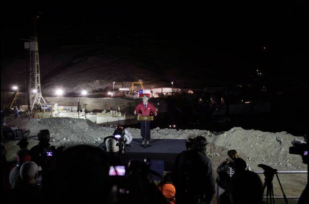 AP - Piñera dijo que el costo total del rescate se estima entre 10 y 20 millones de dólares, aunque no dio más detalles.