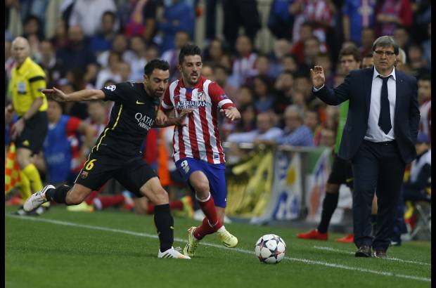 AP - &quot;Hemos tenido cuatro o cinco ocasiones clar&#237;simas que normalmente las metemos (...) Creo que el equipo ha dado la cara y ha merecido por lo menos el empate&quot;, dijo a Canal+ Xavi.