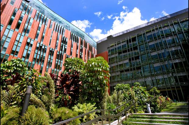 FOTO EL COLOMBIANO - Un complejo para la tecnolog&#237;a, ejemplo de arquitectura y s&#237;mbolo urbano de la ciudad competitiva e innovadora que se promueve desde la Administraci&#243;n P&#250;blica. Desde all&#237; se potencian nuevos negocios basados en el conocimiento.