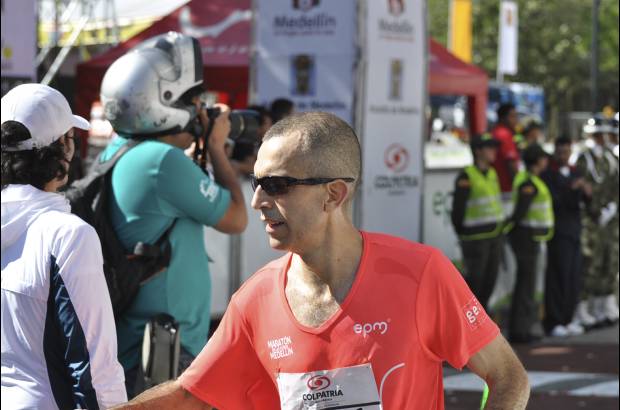 Esteban Jaramillo y Sebasti&#225;n Salazar - M&#225;s de 10 mil competidores se dieron cita en esta hist&#243;rica cita deportiva que se corr&#237;a en las modalidades de 5, 10, 21 y 42 kil&#243;metros.