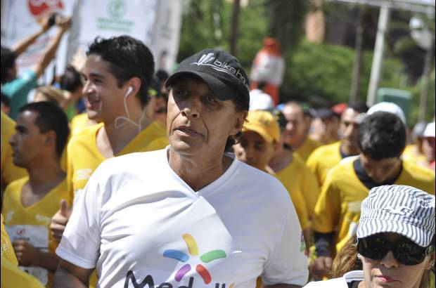 Esteban Jaramillo y Sebastián Salazar - Más de 10 mil competidores se dieron cita en esta histórica cita deportiva que se corría en las modalidades de 5, 10, 21 y 42 kilómetros