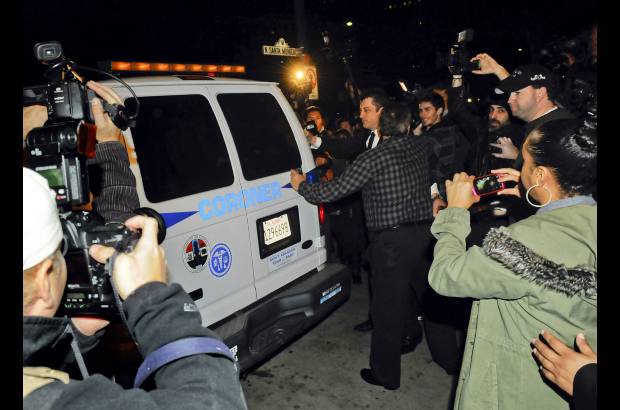 Reuters - Elias afirmó que no podía difundir información alguna sobre la manera como fue encontrado el cadáver de Houston en el hotel Hilton de Beverly Hills.