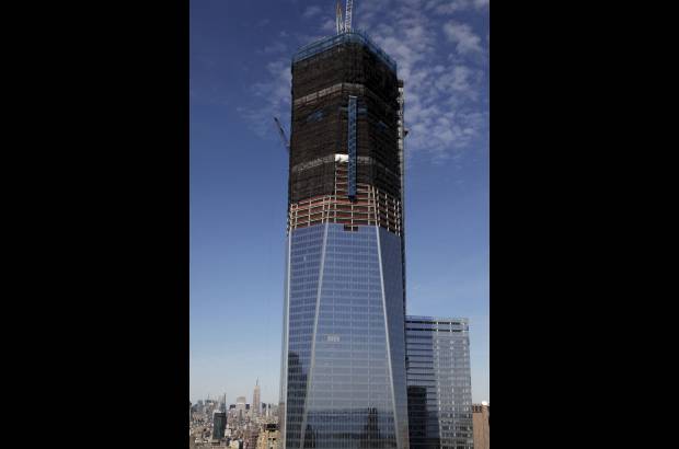 AP - El 55 por ciento del espacio de oficinas de la Torre 1 del WTC ya tiene inquilinos, entre los que destaca la editorial Cond&#233; Nast, propietaria de cabeceras como The New Yorker y Vanity Fair, que firm&#243; el a&#241;o pasado un acuerdo para alquilar durante 25 a&#241;os una tercera parte del edificio.