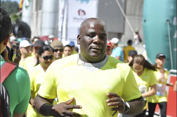 Esteban Jaramillo y Sebastián Salazar - Más de 10 mil competidores se dieron cita en esta histórica cita deportiva que se corría en las modalidades de 5, 10, 21 y 42 kilómetros