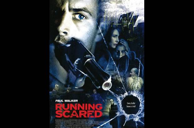 Cortes&#237;a - Running Scared se tradujo como La prueba del crimen. Cinta de 2006.