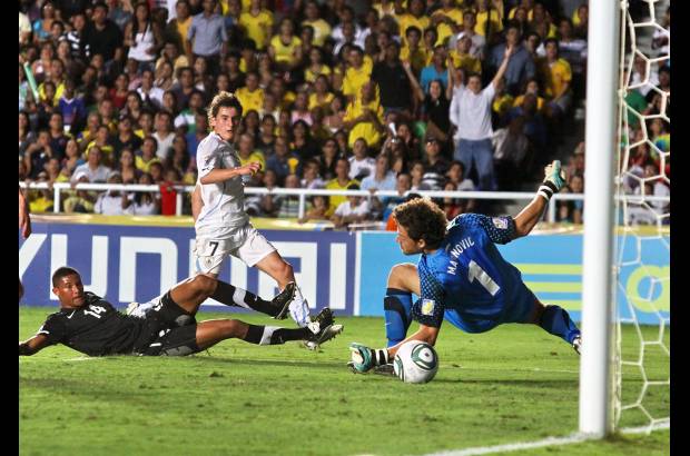 Colprensa - Un notable gol de Adri&#225;n Luna a los 74 minutos evit&#243; que Uruguay sufriera una inesperada derrota dentro de un partido que domin&#243; a voluntad.