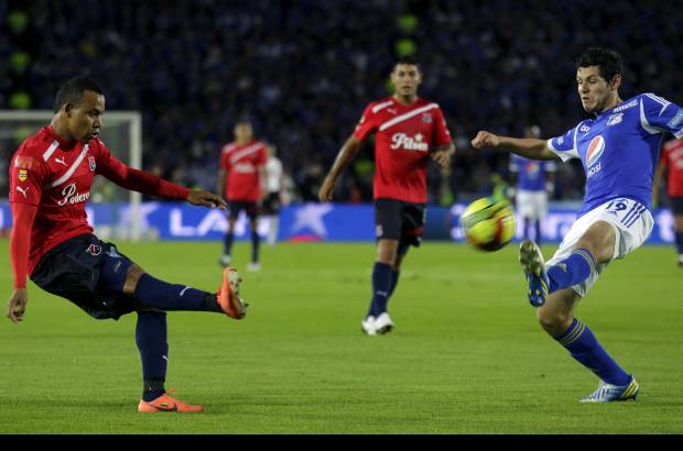 Colprensa - Millonarios alcanz&#243; la estrella 14 al superar en la gran final de la Liga Postob&#243;n II-2012 al Independiente Medell&#237;n. Dram&#225;tica definici&#243;n desde los penaltis despu&#233;s de empatar 0-0 en la ida y 1-1 este domingo.