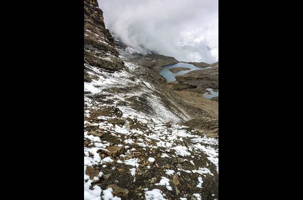 Colprensa - La publicaci&#243;n es un recorrido por las cavernas, por la vida que surge en las tinieblas y por aguas termales que brotan de la tierra saturadas de minerales.