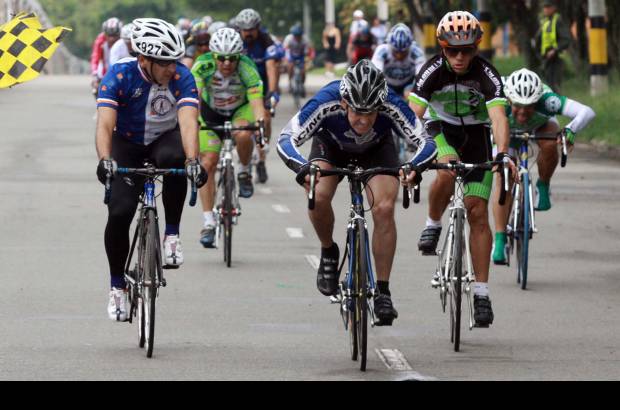 Manuel Saldarriaga - Los rematadores de potencia sacaron partido en la primera etapa de la ruta del Cl&#225;sico EL COLOMBIANO- Indeportes Antioquia.