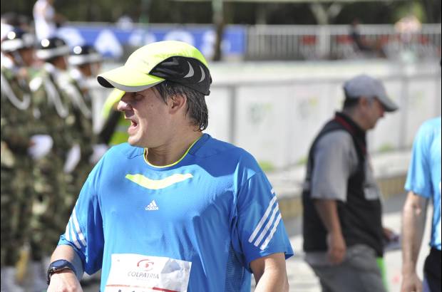 Esteban Jaramillo y Sebasti&#225;n Salazar - M&#225;s de 10 mil competidores se dieron cita en esta hist&#243;rica cita deportiva que se corr&#237;a en las modalidades de 5, 10, 21 y 42 kil&#243;metros.