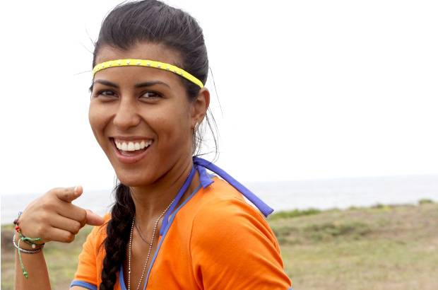 Cortes&#237;a Canal Caracol - ROSA PAOLA CAIFA: Una joven que dice ser acelerada, independiente y luchadora, que no se limita y no se deja vencer de nada. Sue&#241;a con ganarse el Desaf&#237;o para poder abrir su propia cl&#237;nica de medicina est&#233;tica y poner en pr&#225;ctica sus dos profesiones: administradora y cosmet&#243;loga.