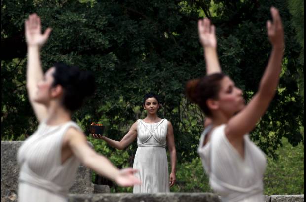 Foto Reuters - El recorrido de la antorcha de los Juegos Ol&#237;mpicos de Pek&#237;n estuvo repleto de incidentes por las numerosas protestas contra las violaciones de derechos humanos en China.