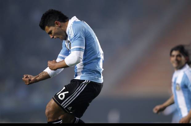 Reuters - Sergio Ag&#252;ero estableci&#243; el empate a los 76 minutos.