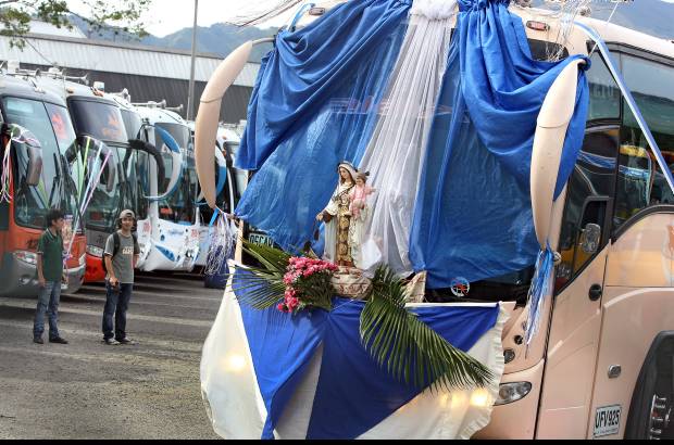 Juan Antonio S&#225;nchez - Una de las caravanas se hizo entre las terminales del Sur y del Norte de Medell&#237;n.