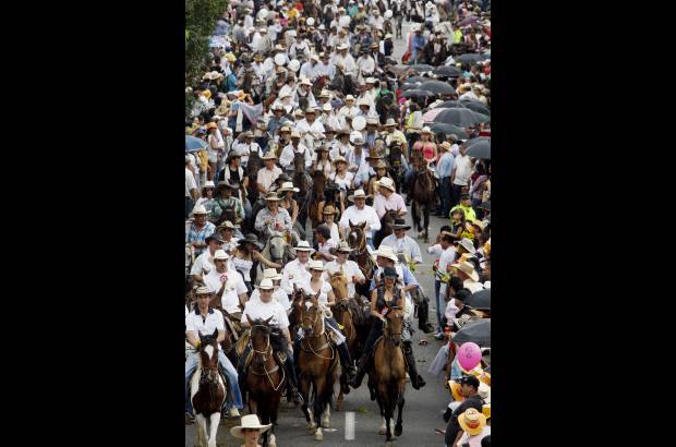 Jaime Pérez - Se estima que 400.000 personas disfrutaron de la edición 24 del tradicional evento ecuestre de la Feria de las Flores.