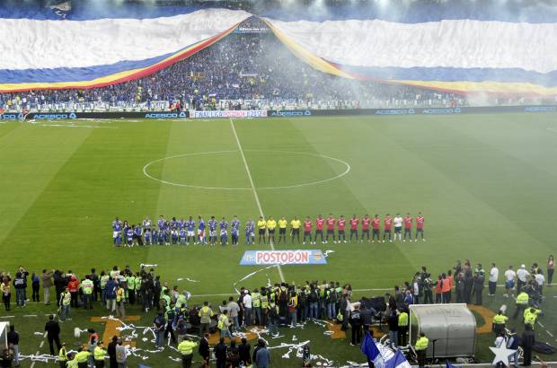 Colprensa - Millonarios alcanz&#243; la estrella 14 al superar en la gran final de la Liga Postob&#243;n II-2012 al Independiente Medell&#237;n. Dram&#225;tica definici&#243;n desde los penaltis despu&#233;s de empatar 0-0 en la ida y 1-1 este domingo.