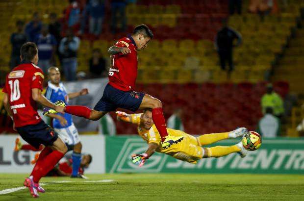 FOTO COLPRENSA - Una tripleta de Germ&#225;n Cano y un tanto de Javier Calle permitieron el triunfo 4-1 sobre Millonarios.