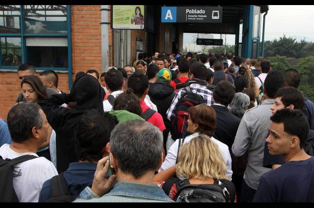 Fotos: Henry Agudelo - As&#237; mismo, confirmaron que se est&#225; prestando servicio de manera normal en la L&#237;nea A entre Niqu&#237;a-Poblado y Poblado-Niqu&#237;a.