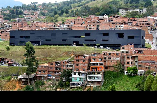 Foto Juan Antonio S&#225;nchez - Panor&#225;mica del Parque Biblioteca Fernando Botero, en San Crist&#243;bal.