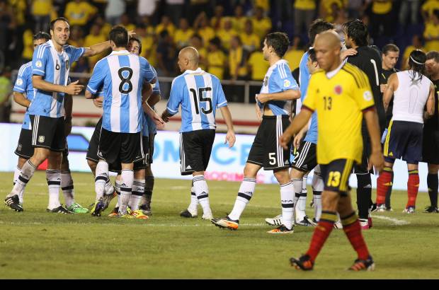 Juan Antonio Sánchez - Pese a las críticas, garantizó que sabe lo que está haciendo como seleccionador, en tácita respuesta a su extécnico Francisco Maturana, que dos días atrás se refirió públicamente a la falta de experiencia en el banco de Colombia.