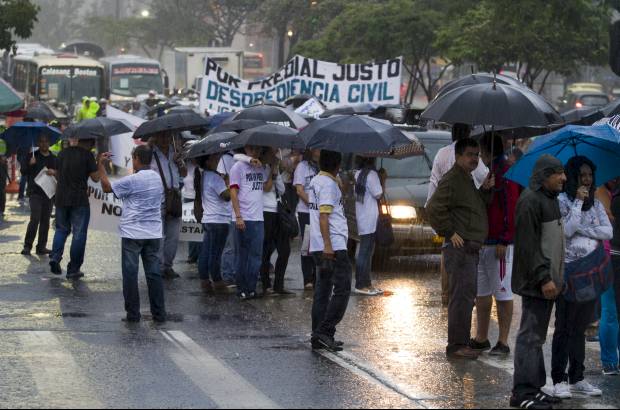 - Gran parte de la movilizaci&#243;n estuvo pasada por agua, situaci&#243;n que no les import&#243;.