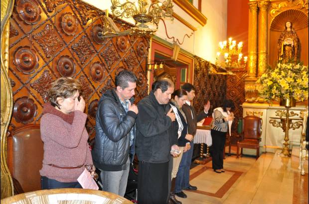 Archivo Colprensa - Tras permanecer hospitalizado 23 d&#237;as, el vicepresidente fue trasladado a su residencia para su recuperaci&#243;n. El 29 de julio reapareci&#243; en p&#250;blico en una eucarist&#237;a en Bogot&#225; para agradecer al Se&#241;or de los Milagros por su recuperaci&#243;n.