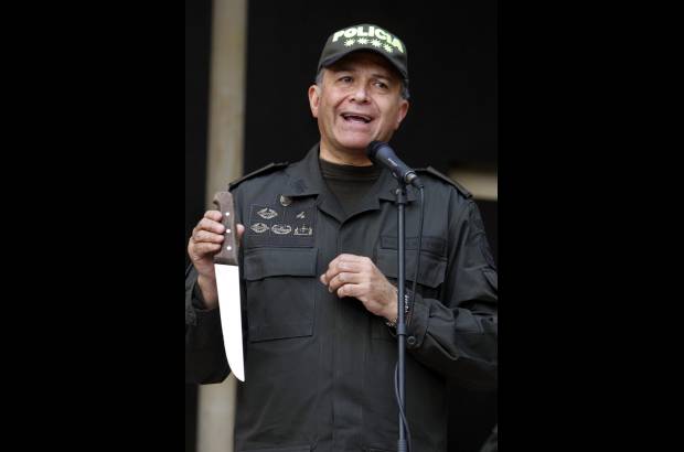 Colprensa - Con este cuchillo el paramilitar y narcotraficante asesinaba a sus enemigos.