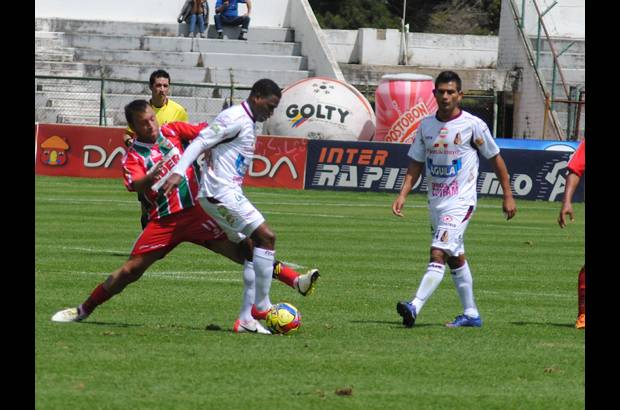 COLPRENSA - Los rojos capitalinos aprovecharon que Tolima no pasó del empate a un gol en Tunja contra Patriotas...
