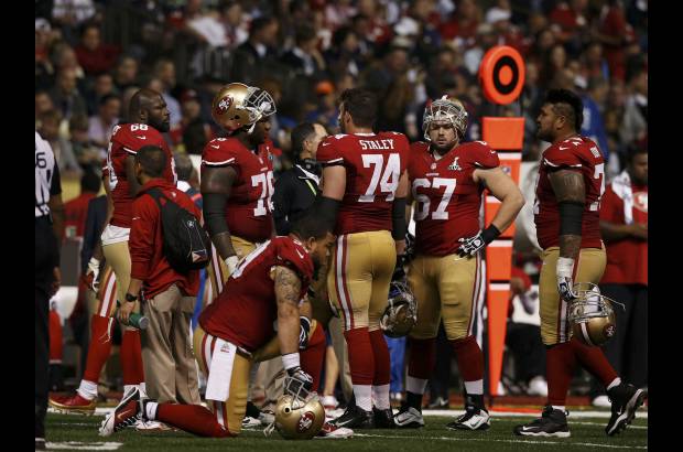 REUTERS - Los 49ers de San Francisco perdieron el invicto en las seis participaciones que han tenido hasta ahora en la gran final de la NFL.