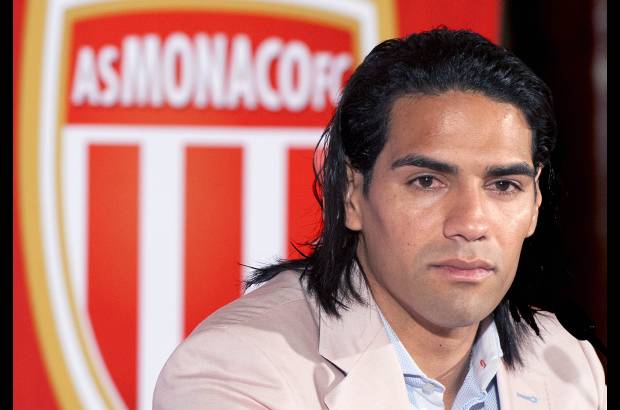 - Fueron muchas las cr&#237;ticas que recibi&#243; por su paso al M&#243;naco cuando hab&#237;a otros equipos interesados.