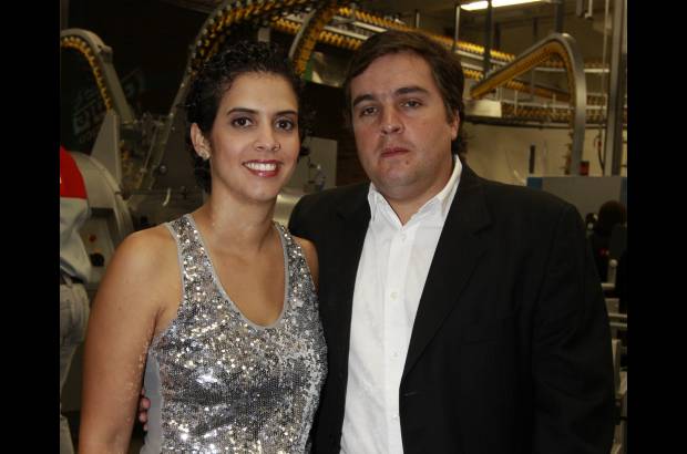 Edwin Bustamante Restrepo - Ana María Henao y Juan Esteban Cock.