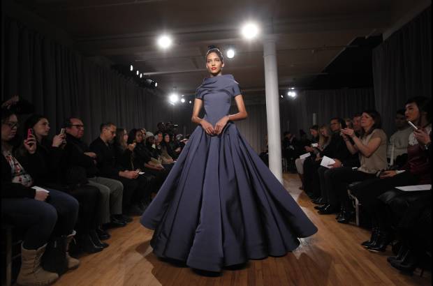 AP - Semana de la moda de Nueva York, en la imagen el desfile de Zac Posen.