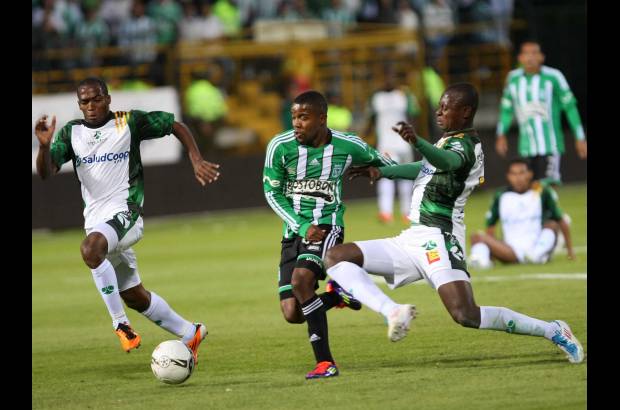 Hernán Vanegas - Dorlan Pabón apenas tuvo un remate claro. No fue su tarde.