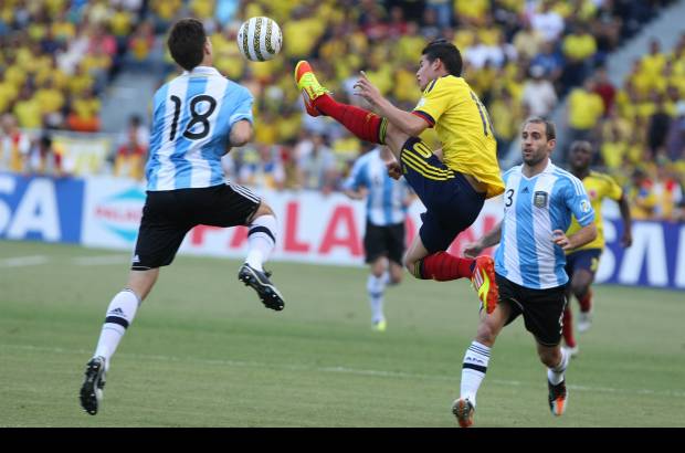 Juan Antonio Sánchez - Colombia se había puesto en ventaja a los 44 minutos ante más de 40.000 aficionados en el estadio Roberto Meléndez, pero al final se quedó sin los puntos y sumó su primera derrota en las eliminatorias rumbo a Brasil 2014.