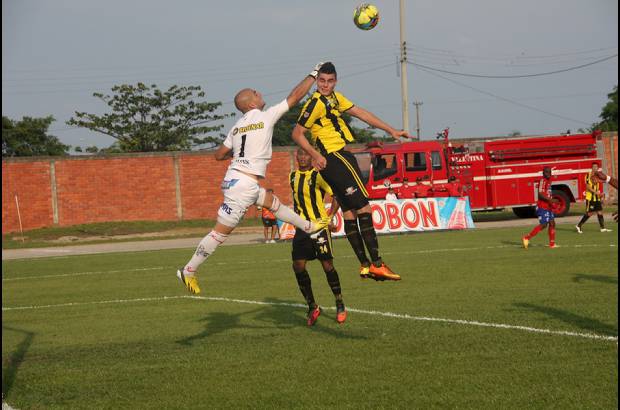 COLPRENSA - Así mismo, Pasto se sostuvo dentro de los 8 por su empate a un gol de visita contra Alianza Petrolera, que casi dice adiós a sus primeros cuadrangulares de la A, porque se quedó con 14 puntos.