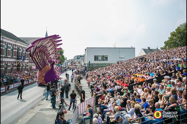 Jesse van Kalmthout, Omroep Brabant - Desfile de los gigantes de flores en Zundert, Holanda. La gran parada se realiz&#243; el primer domingo de septiembre como es tradici&#243;n hace 73 a&#241;os en dicha ciudad.