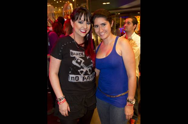 Fotos Edwin Bustamante Restrepo - Monte Pittman, el guitarrista de Madonna, se present&#243; en la noche del martes 27 de noviembre en Hard Rock Medell&#237;n. As&#237; estuvo la velada en im&#225;genes.