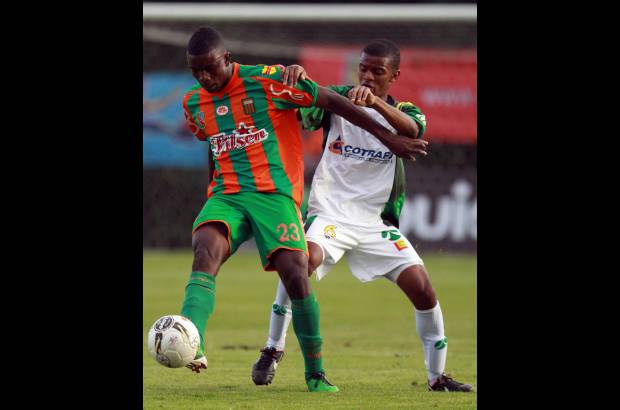 Colprensa - Envigado super&#243; en el estadio de Techo 0-2 a Equidad.