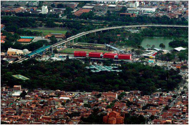 FOTO EL COLOMBIANO - Se busca que la comunidad asuma los nuevos referentes urbanos, que muestran el desarrollo de Medellín y la proyectan como una ciudad innovadora, concluyó María del Rosario Escobar Pareja, Secretaria de Cultura Ciudadana.