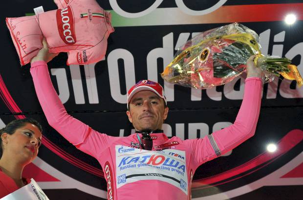 AP - El italiano Luca Paolini mantuvo la camiseta rosa del l&#237;der con 17 segundos menos que Ur&#225;n.